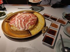 -猪啊牛呀羊啊铜盘烤肉(正大广场店)