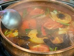 -阿山卓·野生菌火锅·纳西火塘烤肉