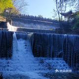 应朋友相邀，终于四人成行来到腾冲，清晨驱车来叠水河瀑