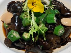 爽口木耳拌秋葵-小放牛炒菜馆(华北商厦店)