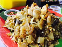炒粿条-明记烧鱼美味店
