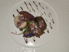 -广州塔卢特斯法国旋转餐厅