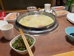 -锅玖玖火锅(马鞍山路家乐福店)