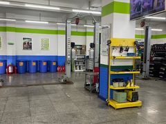 -耐跑(万达广场店)