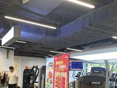 -超鹿运动(达信大厦店)