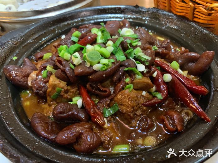 老西门·常州菜(新区店)肠肠豆腐煲图片