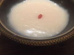 -老牌坊云南鱼豆花火锅(哈西万达店)
