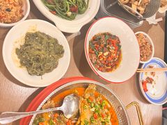 -俏湘厨•地道湘菜(建华南路店)