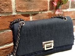 -CHARLES&KEITH(北京apm店)