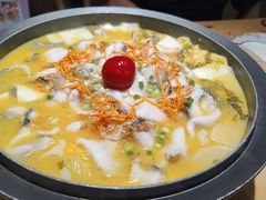 -山城外·非遗酸菜鱼(蜀都万达店)