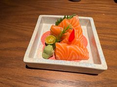 三文鱼-筱田の食堂·izakaya(淮海中路店)