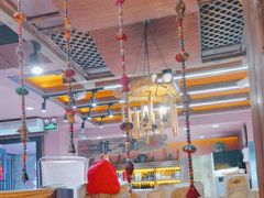 -东巴婆婆云南鱼豆花火锅(大东门店)