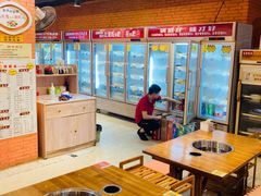 大堂-成都玉林串串香火锅(三八店)