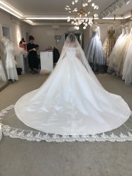 -Lisamoon礼慕纱婚纱礼服高级定制