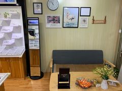 -MiRi眼镜·蔡司·星趣控·尼康控优点视觉合作店(南京东路店)