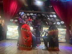 -老滇山寨•云南特色菜•地方菜•民族风情歌舞表演(金碧店)