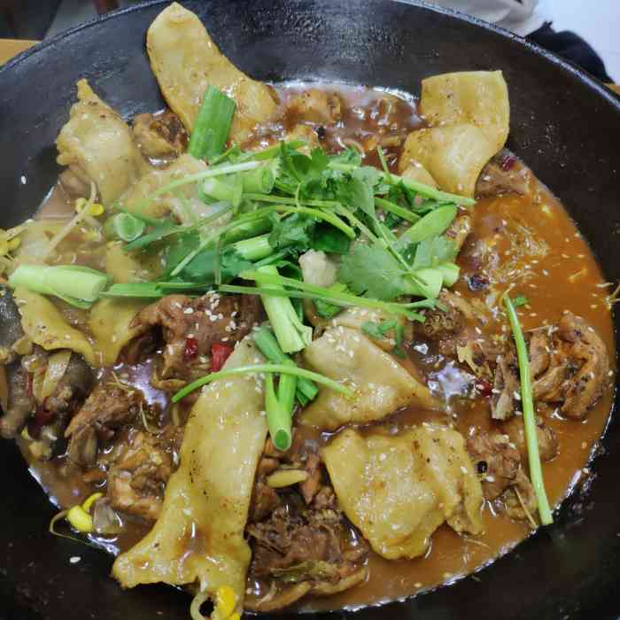 菜品皖北农家地锅鸡味道确实很赞