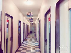 -柏斯音乐艺术中心·钢琴·吉他(上音店)