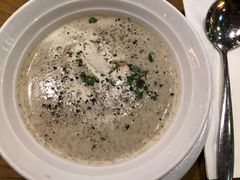 奶油蘑菇汤-安妮意大利餐厅(国贸店)