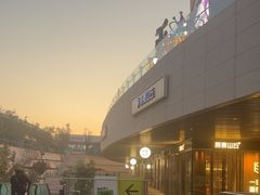 -HUZI虎滋精酿餐吧(京西大悦城店)