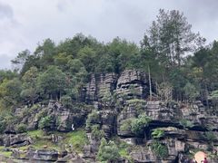 -梭布垭石林景区