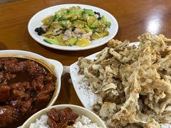 -三居鲁味坊黄焖鸡(山大路店)