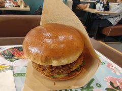 安格斯牛肉芝士堡-魏家凉皮(外滩店)
