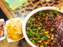 -吾穆勒蓬灰牛肉面·清真(北滨河中路店)