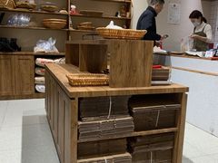 -沁屋面包店(人民东路店)