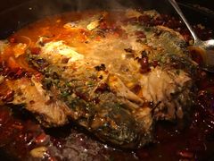 清江鱼-令狐冲·炭烤活鱼(宝龙店)