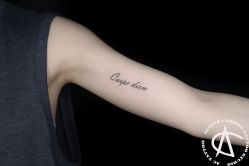 -AC TATTOO 纹身