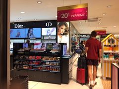 -戴高乐机场免税店(BuY PARIS DUTY FREE)