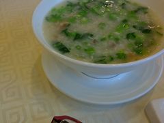 -顺峰海鲜酒楼(省府店)