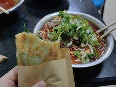 -薛记襄阳香辣牛肉面(平安路店)