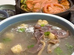 老鸭粉丝汤-老新隆牛肉锅贴(新街口店)