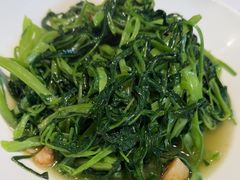 -黄泥岗·地道湖北菜(奥特莱斯店)