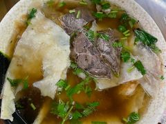 -赵氏牛肉罩火烧