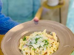 -Rabbit Cafe私房西餐甜点咖啡(栖霞路店)