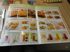 -必胜客(机场路店)