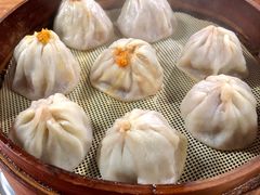 蟹粉小笼包-忆秦园小笼包(惠山古镇总店)
