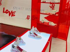 -STUART WEITZMAN(静安嘉里中心店)