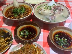 -老方桌烂蹄花川菜馆(九龙坡店)