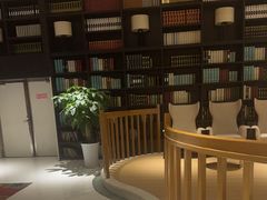 -喜鹊愉家酒店(郑州曼哈顿博览中心地铁站店)