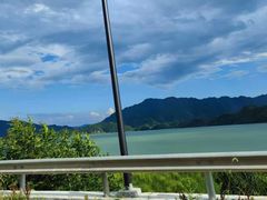 -雅鲁激流探险漂流