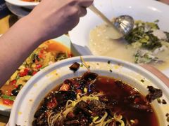 -严记小天府酸菜鱼(西四路店)