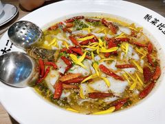 -太二酸菜鱼(菱角湖万达店)