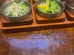 -银米·云南传统过桥米线(双廊黑金冠店)