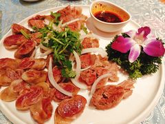 -巴扎美食·新疆菜·西域歌舞表演餐厅(新疆大厦店)