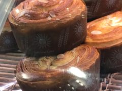 老面手撕包-昆明冠生园·蛋糕·面包(朗悦湾店)