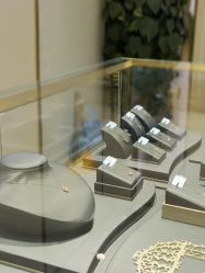 -珂兰钻石(美美2购物中心店)